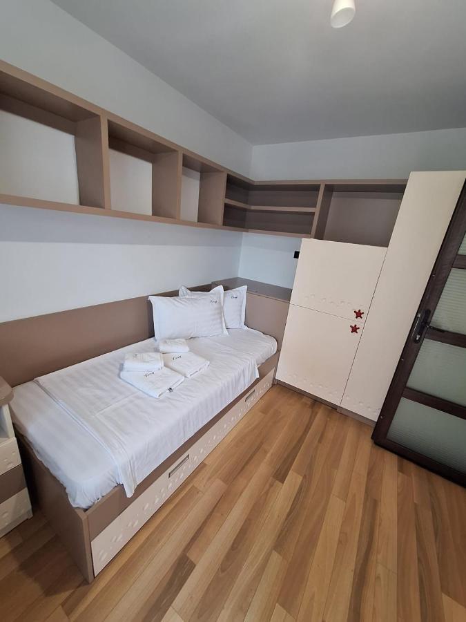 Urban George Enescu 4 Beedroom Apartment Suceava Exterior foto